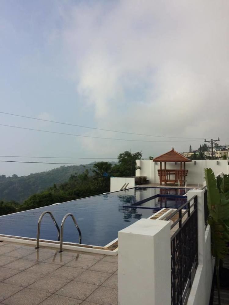 Vista Real Hotel 따가이따이 외부 사진