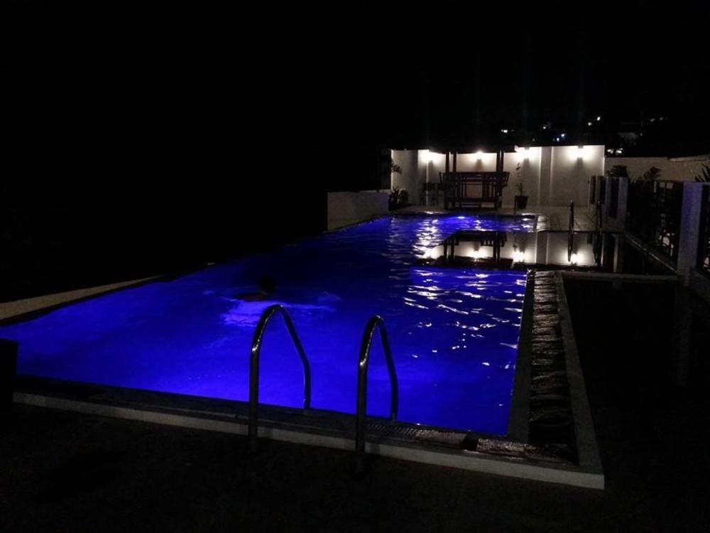 Vista Real Hotel 따가이따이 외부 사진